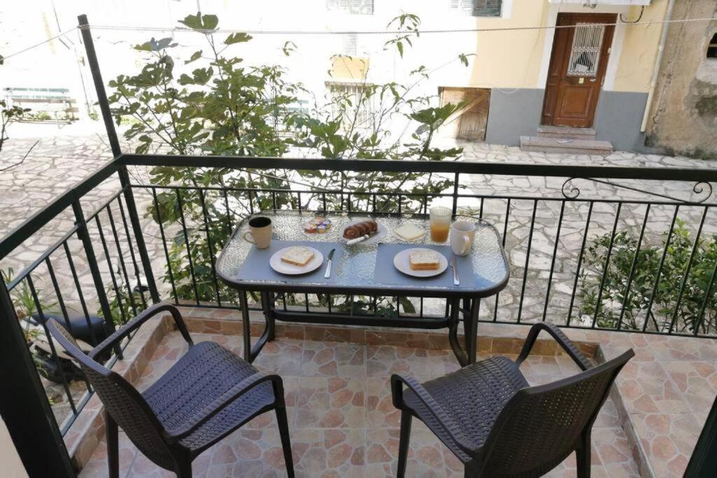 Villa Cozy Corfiot House Corfu  Exterior foto
